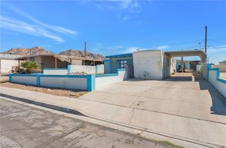 6161 Great Smoky Avenue, Las Vegas, NV 89156