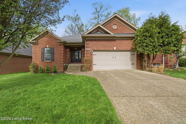 4122 Brook Farm Pl, Louisville, KY 40299