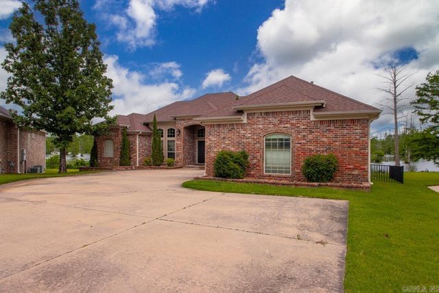 2517 Forrest Lakes Cove, Sherwood, AR 72120