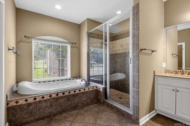 2517 Forrest Lakes Cove, Sherwood, AR 72120