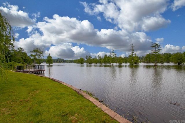 2517 Forrest Lakes Cove, Sherwood, AR 72120
