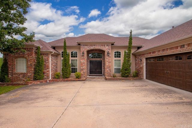 2517 Forrest Lakes Cove, Sherwood, AR 72120
