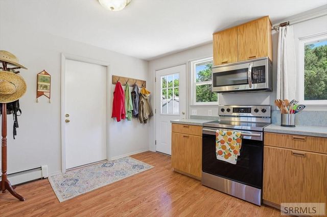 27 Drake, Pocatello, ID 83201