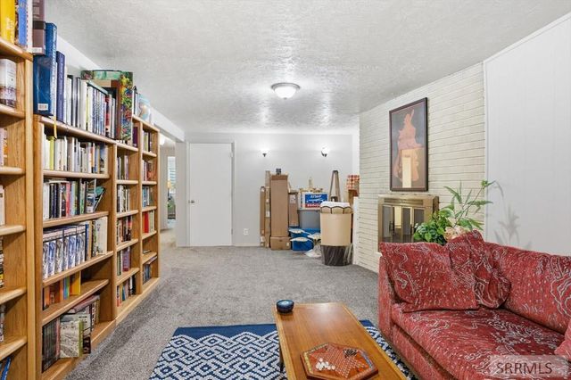 27 Drake, Pocatello, ID 83201
