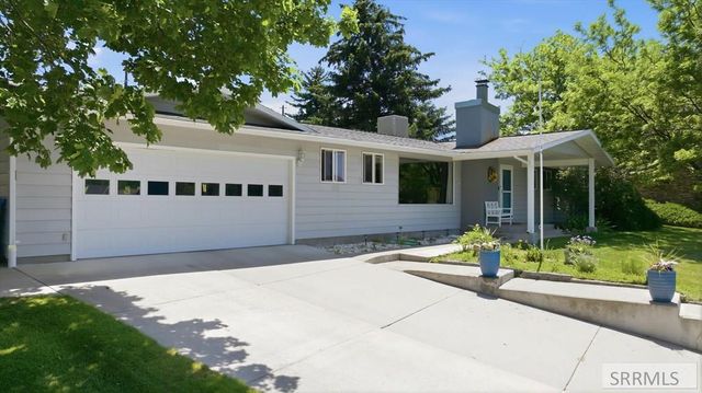 27 Drake, Pocatello, ID 83201