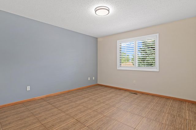 1523 132nd Lane NW, Coon Rapids, MN 55448