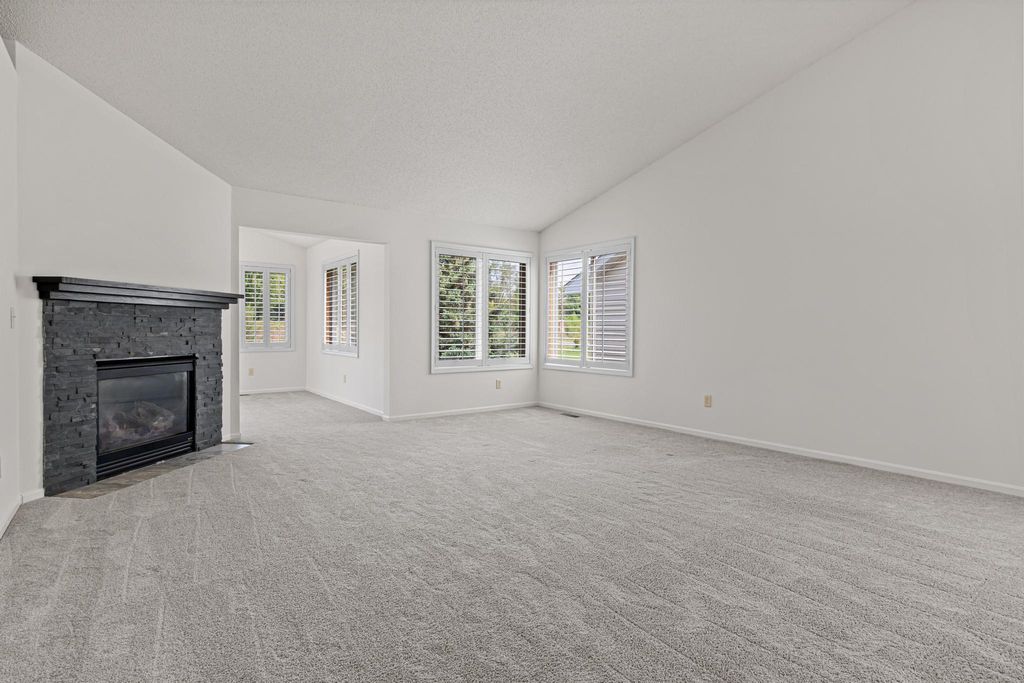 1523 132nd Lane NW, Coon Rapids, MN 55448 — photo 3
