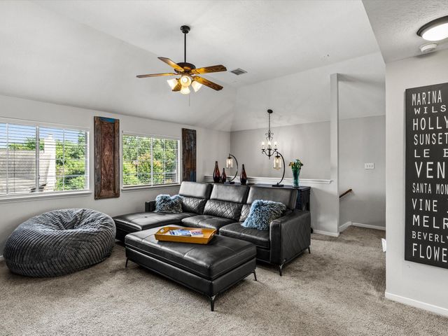 3802 Coral Circle, Seabrook, TX 77586