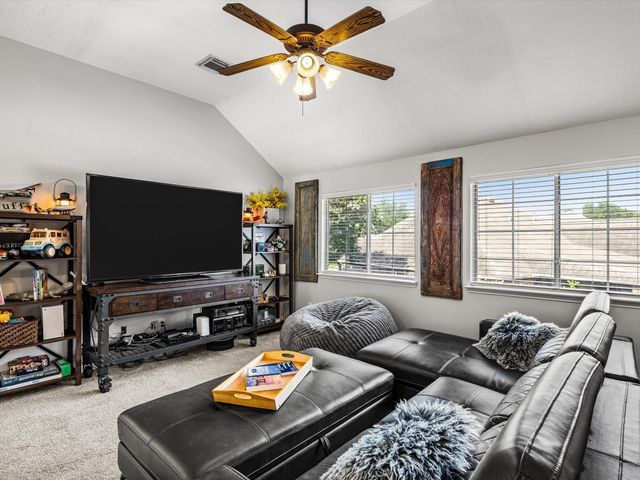 3802 Coral Circle, Seabrook, TX 77586