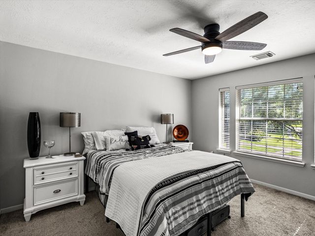 3802 Coral Circle, Seabrook, TX 77586