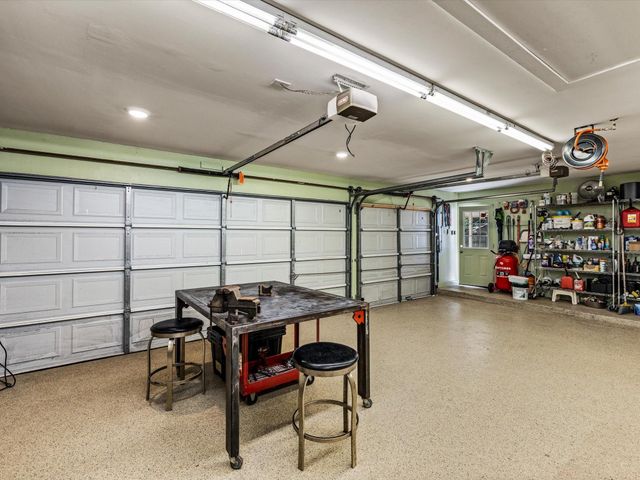 3802 Coral Circle, Seabrook, TX 77586