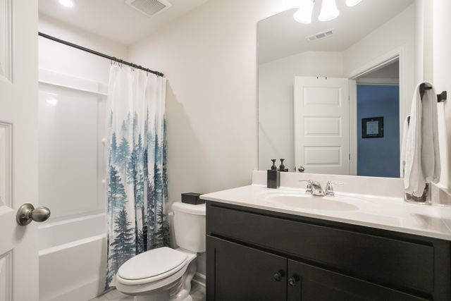 328 Victoria Dr, Lebanon, TN 37090