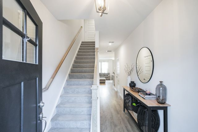 328 Victoria Dr, Lebanon, TN 37090