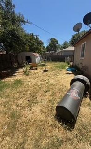 5231 Whittier Dr, Sacramento, CA 95820