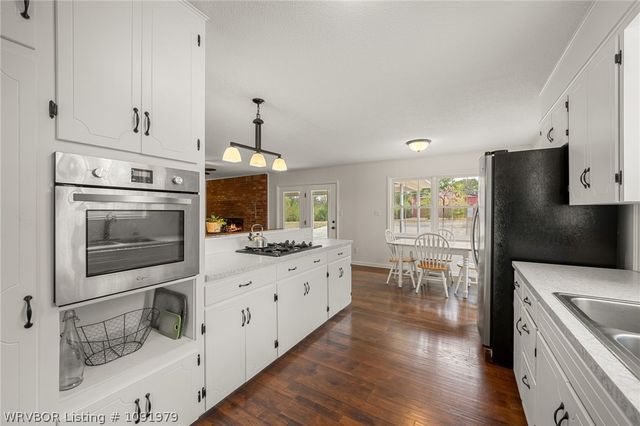 102 N Kibler Highway, Alma, AR 72921