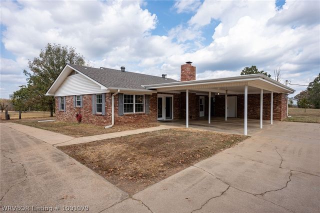 102 N Kibler Highway, Alma, AR 72921