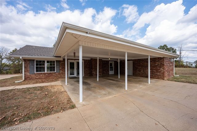 102 N Kibler Highway, Alma, AR 72921