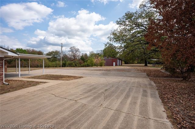 102 N Kibler Highway, Alma, AR 72921