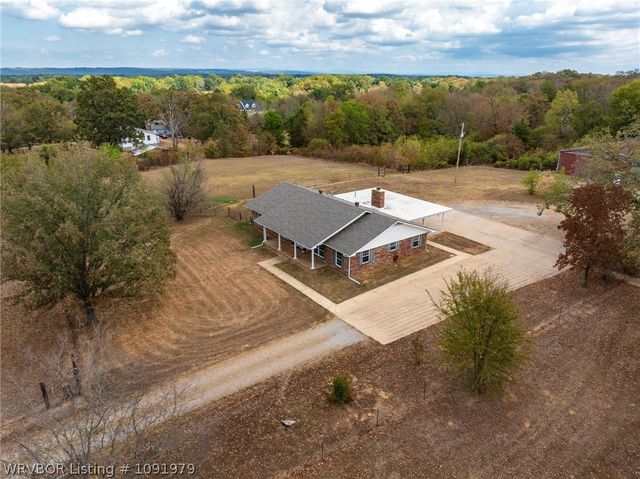 102 N Kibler Highway, Alma, AR 72921