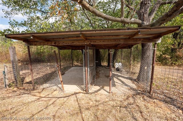 102 N Kibler Highway, Alma, AR 72921