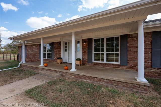 102 N Kibler Highway, Alma, AR 72921
