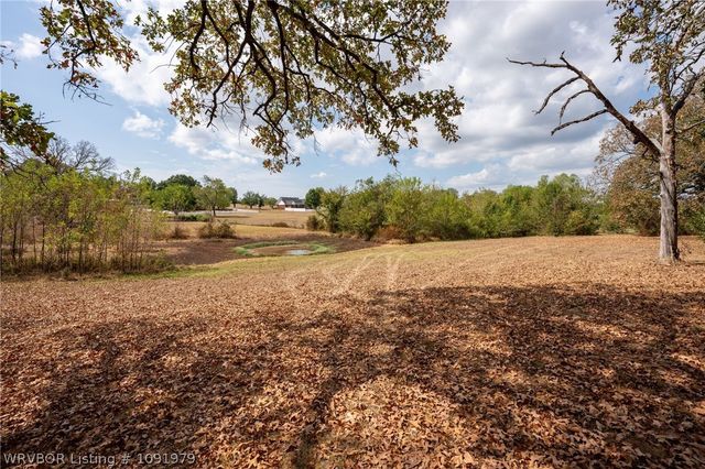 102 N Kibler Highway, Alma, AR 72921
