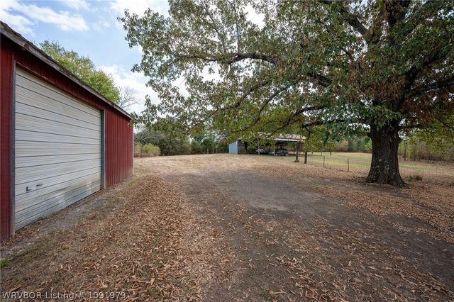 102 N Kibler Highway, Alma, AR 72921