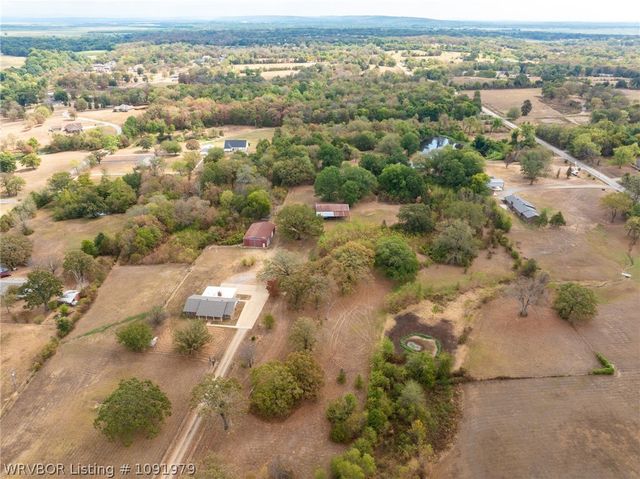 102 N Kibler Highway, Alma, AR 72921