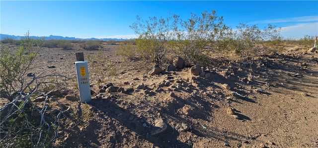 Lot 152 S Bacobi Road, Golden Valley, AZ 86413