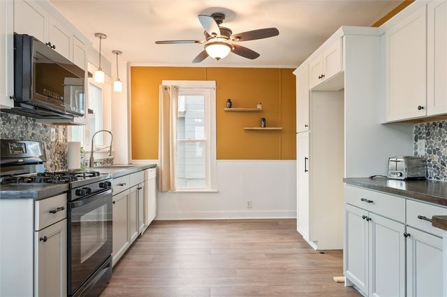 14 North Street, Leroy, NY 14482