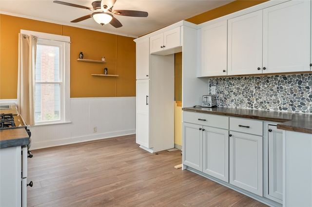 14 North Street, Leroy, NY 14482