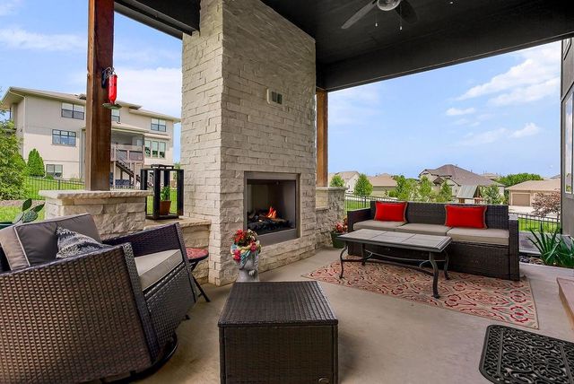 25470 W 114th Court, Olathe, KS 66061