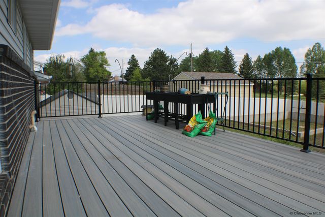 721 MELTON, Cheyenne, WY 82009
