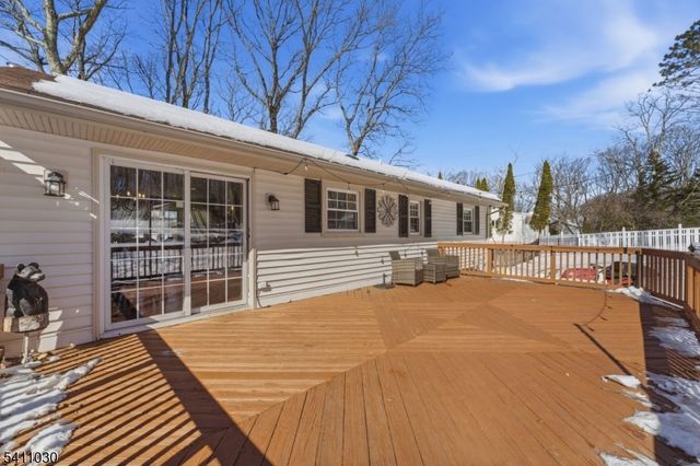 15 Tinc Rd, Mount Olive Twp., NJ 07836