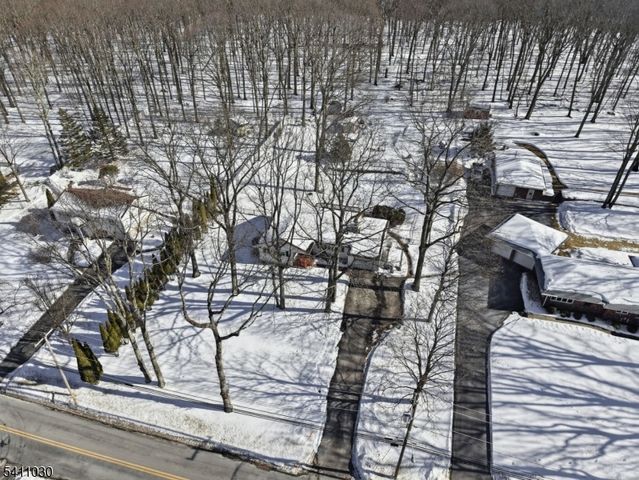 15 Tinc Rd, Mount Olive Twp., NJ 07836