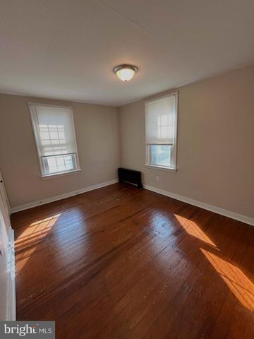 537 2ND ST, Harrisburg, PA 17113