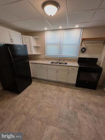 537 2ND ST, Harrisburg, PA 17113