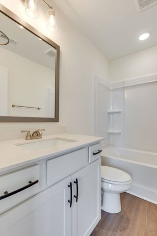 877 Dogwood Trail, Clarksville, TN 37042