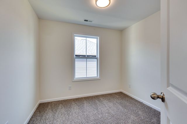 877 Dogwood Trail, Clarksville, TN 37042