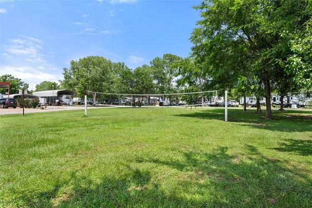 2065 Pelican Isle Drive, Kerens, TX 75144