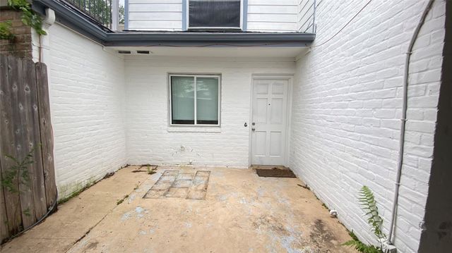 4714 N Cashel Circle, Houston, TX 77069