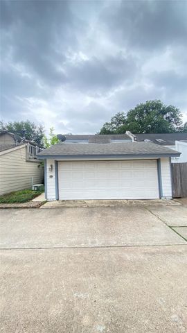 4714 N Cashel Circle, Houston, TX 77069
