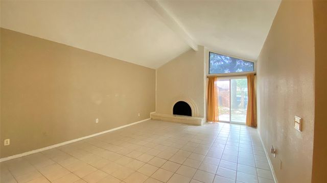4714 N Cashel Circle, Houston, TX 77069