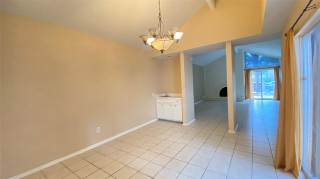 4714 N Cashel Circle, Houston, TX 77069