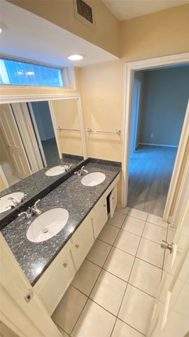 4714 N Cashel Circle, Houston, TX 77069
