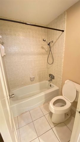 4714 N Cashel Circle, Houston, TX 77069