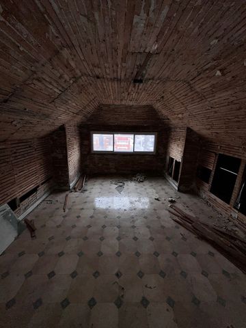 7156 S Artesian Avenue, Chicago, IL 60629