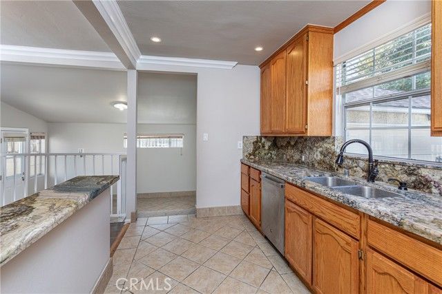 1112 N Myers, Burbank, CA 91506