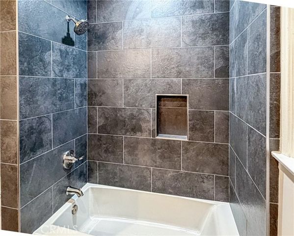 1112 N Myers, Burbank, CA 91506