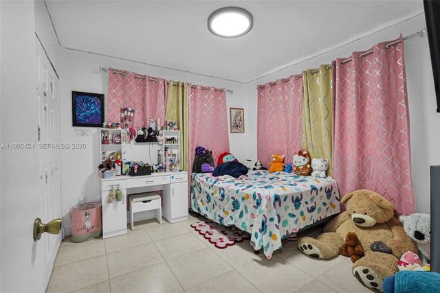 760 E 55th Street, Hialeah, FL 33013